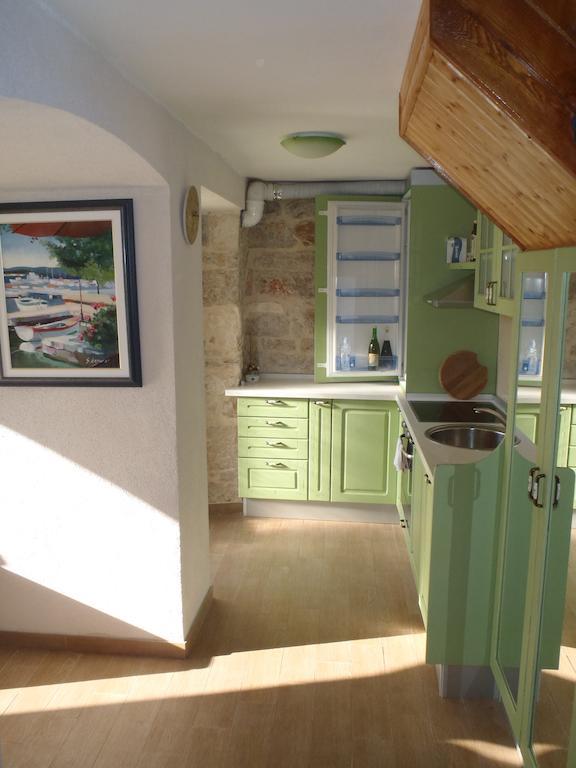 Dalmatian Stone House Villa Krapanj Ruang foto