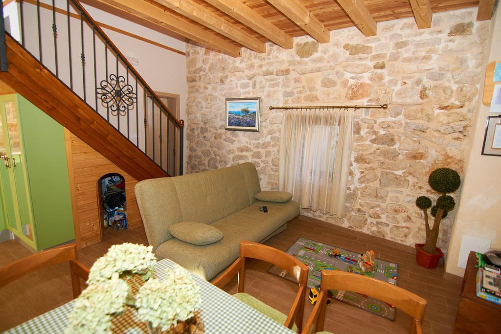 Dalmatian Stone House Villa Krapanj Bagian luar foto