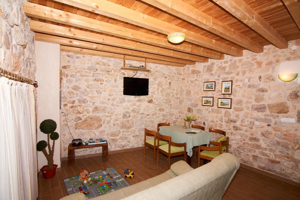 Dalmatian Stone House Villa Krapanj Bagian luar foto